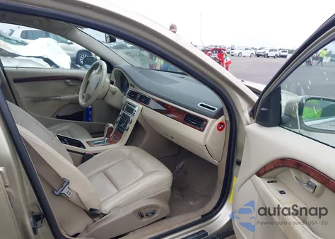 2007 Volvo S80 3.2 from USA, damaged, VIN YV1AS982271024159